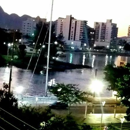Kit P/2 Pessoas Vista Mar Apartment กวาราปารี ภายนอก รูปภาพ